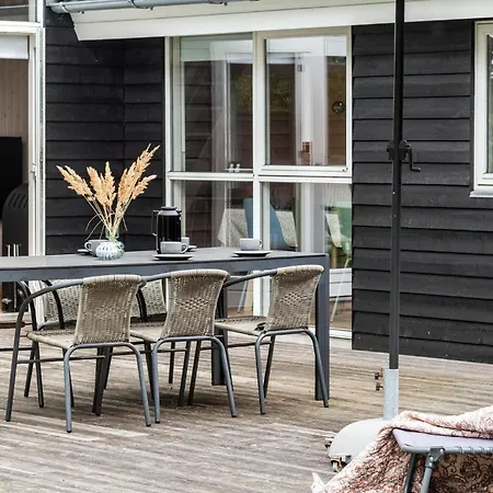 Casa de Férias Gorgeous In With Sauna