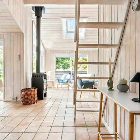 Gorgeous In With Sauna Holiday home