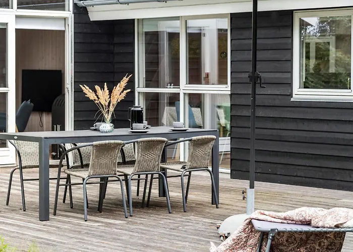 Vakantiehuis Gorgeous In With Sauna